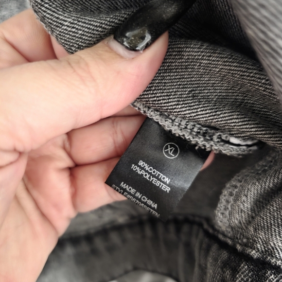 Fashion Nova Myla Faux Fur Denim Jacket - Picture 7 of 8